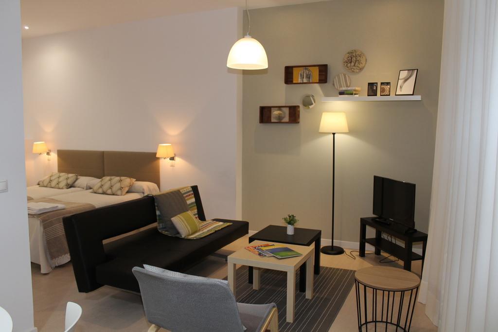 Apartamentos La Estacion M&S Албасете Стая снимка